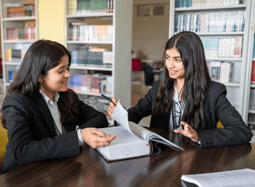 Moot Court Society and competitions